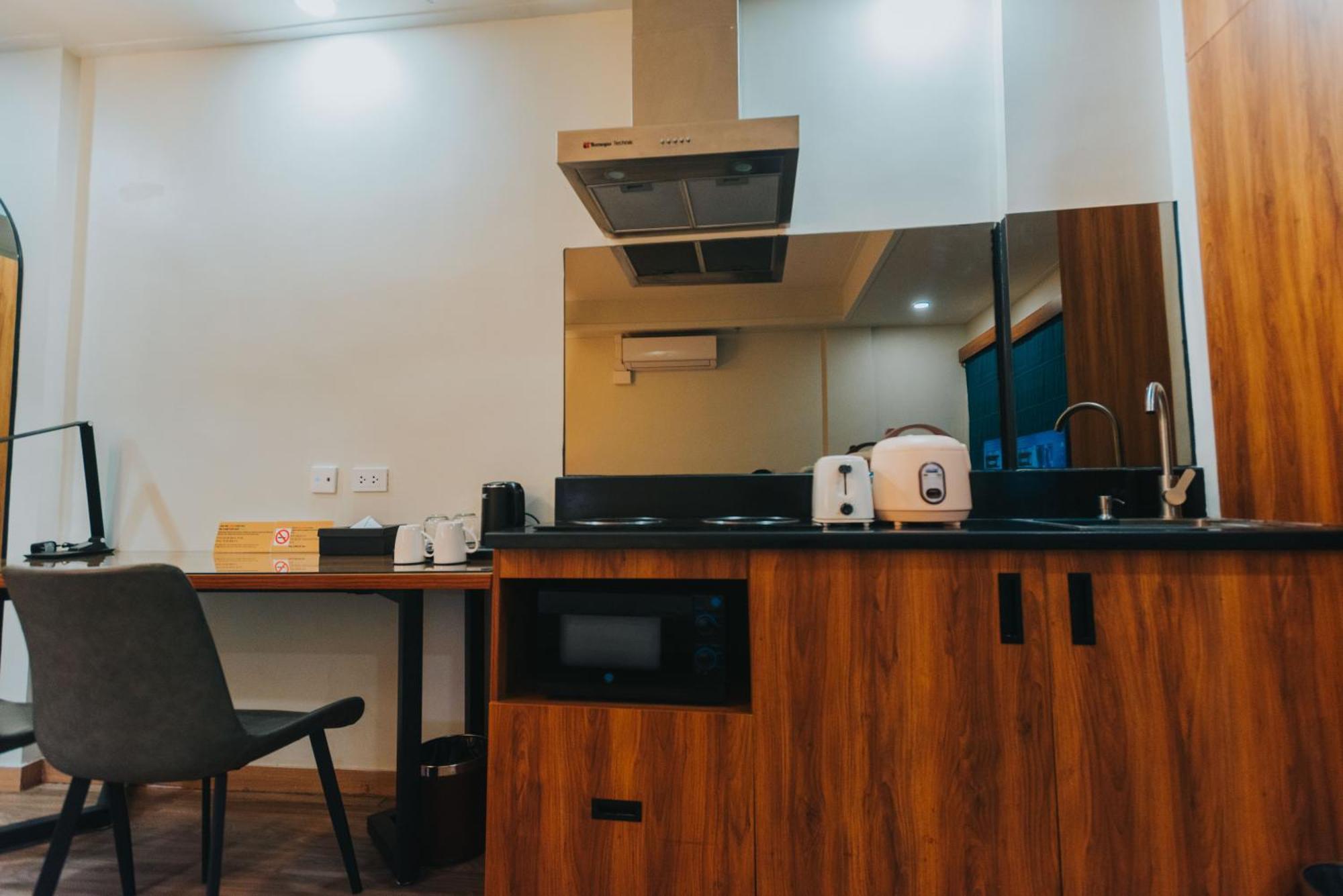 Surestay Studio By Best Western Clarkview Angeles City Exterior photo