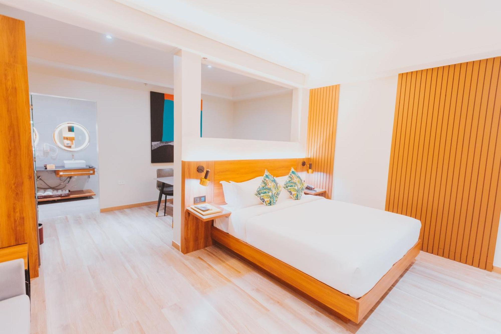 Surestay Studio By Best Western Clarkview Angeles City Exterior photo