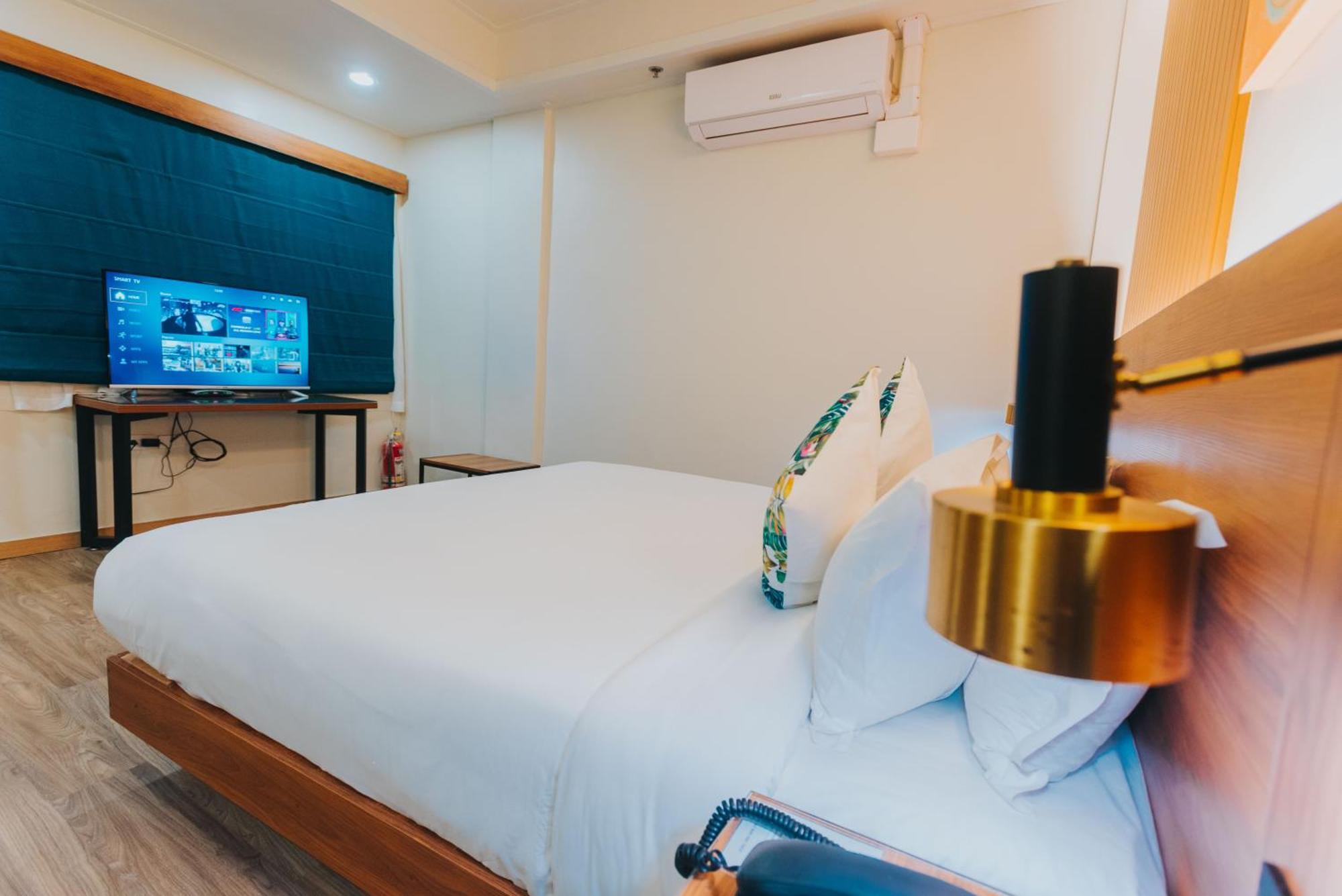 Surestay Studio By Best Western Clarkview Angeles City Exterior photo