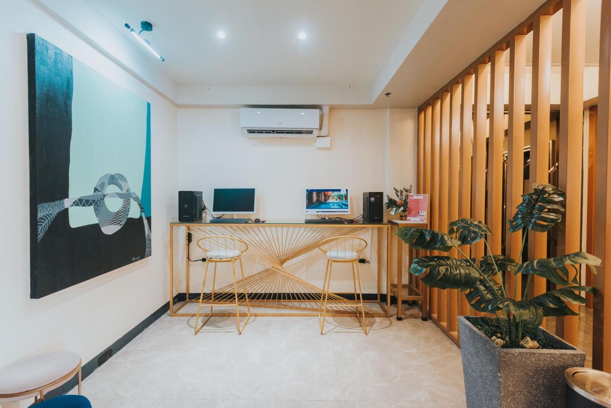Surestay Studio By Best Western Clarkview Angeles City Exterior photo